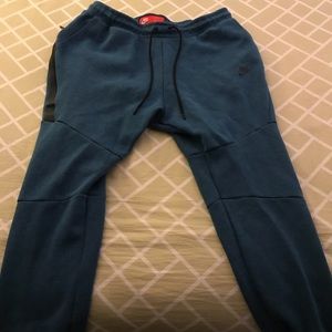 Men’s Nike Tech Jogger